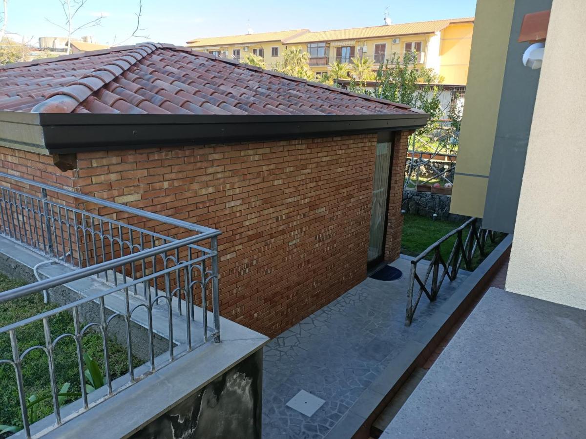 B&B Villa Salome' San Pietro Clarenza Exterior photo